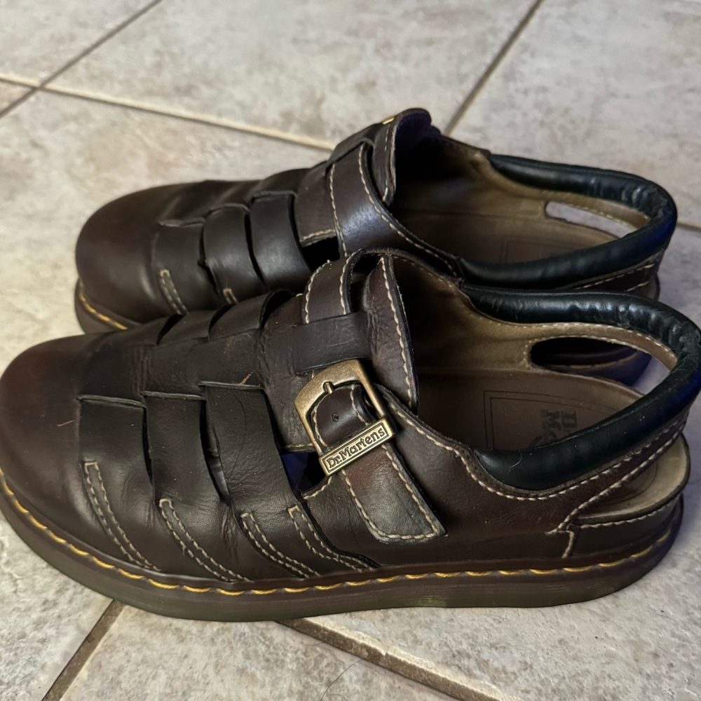 Doc Dr Martens Fenton Dark
Brown Leather Fisherman
Sandals Closed Toe Men's 12